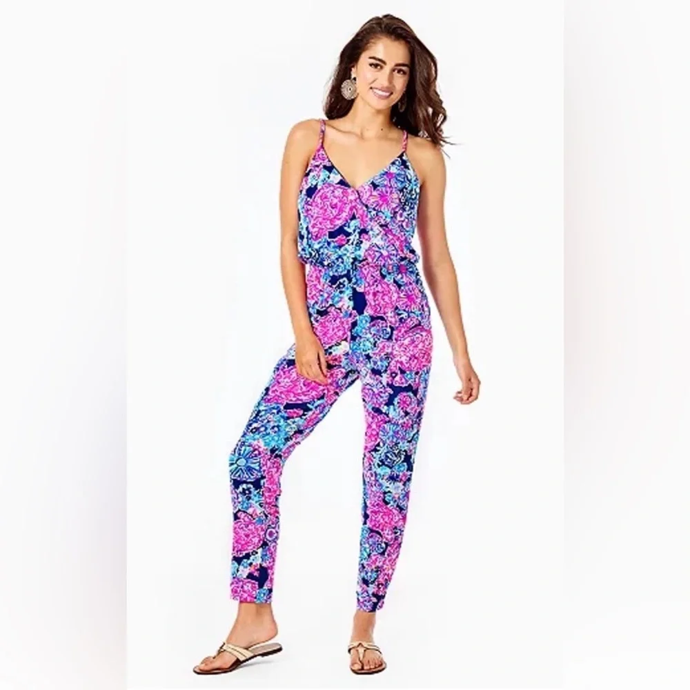 NWT Lilly Pulitzer Dante Jumpsuit High Tide Navy Pink In Turtle Amazement Size M - Picture 1 of 11